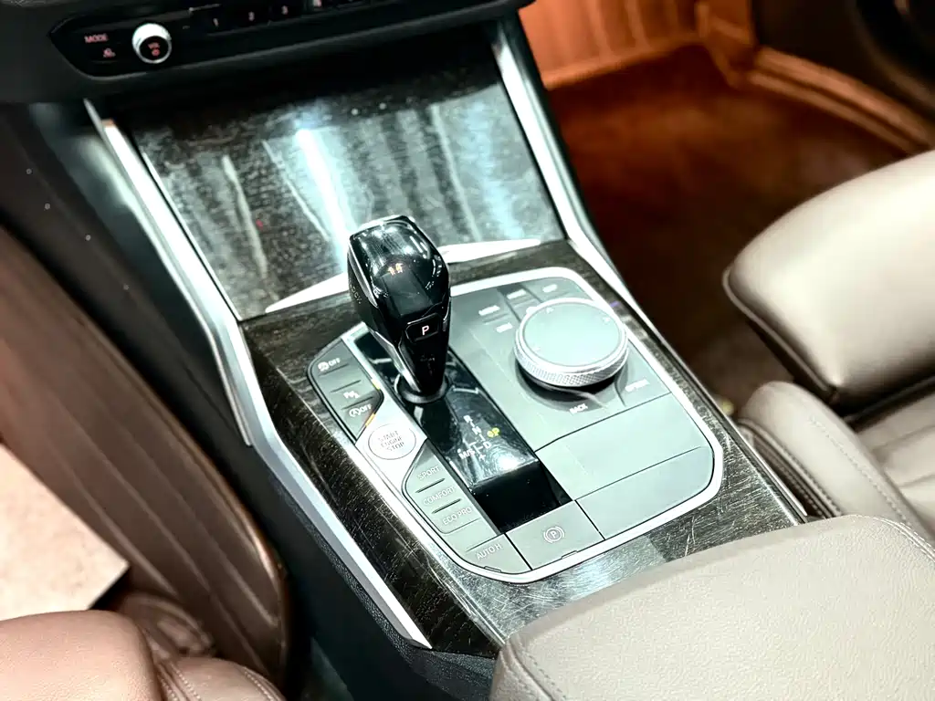 BMW 3 Series — миниатюра 14