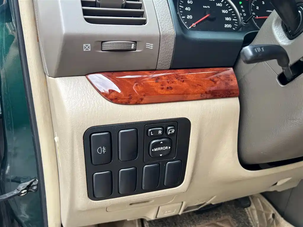 Toyota Land Cruiser Prado 2004 GX 2.7 AT