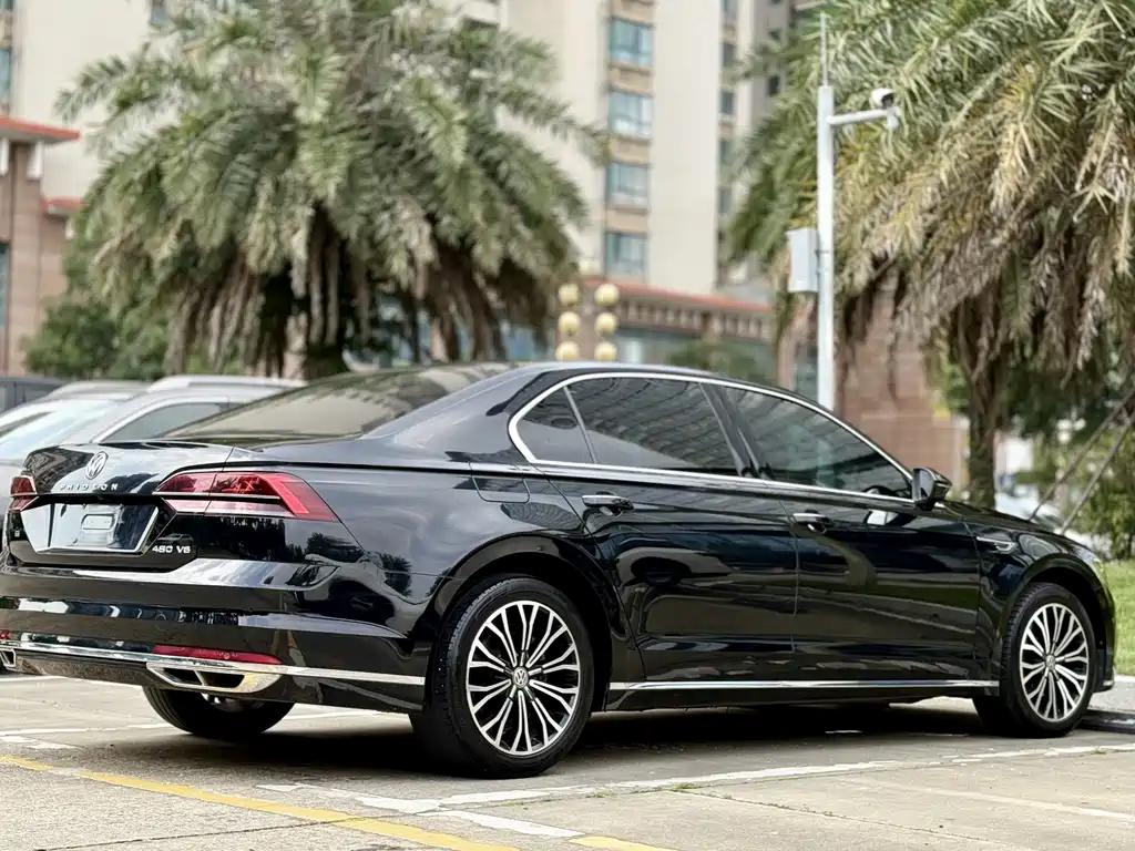 Volkswagen Phideon — миниатюра 19