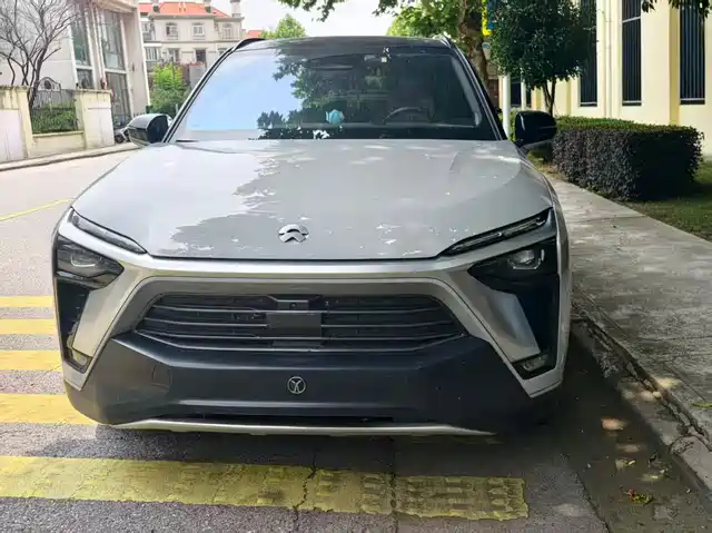 2022 Nio ES8