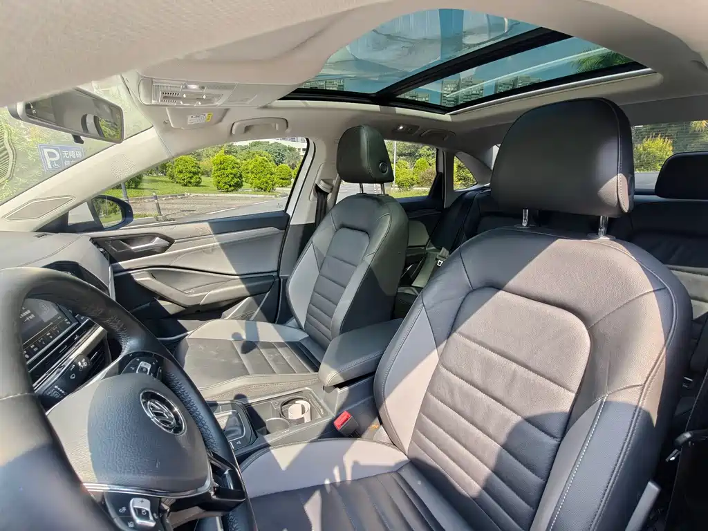 Volkswagen Sagitar — миниатюра 9