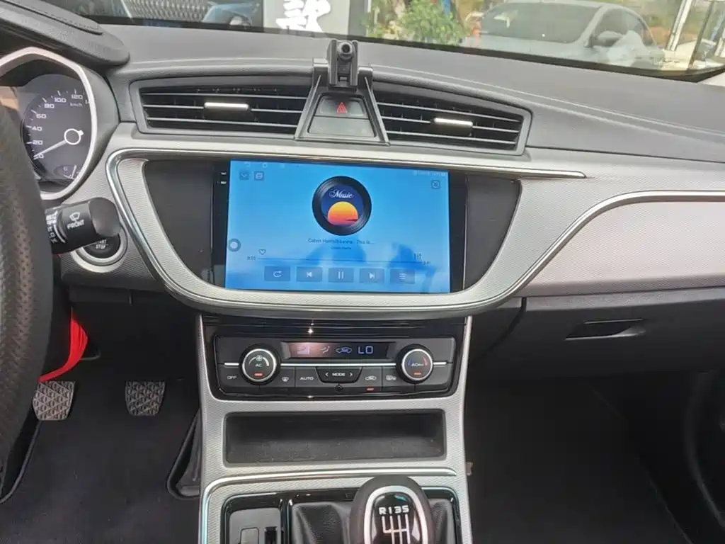Geely Emgrand GL — миниатюра 13