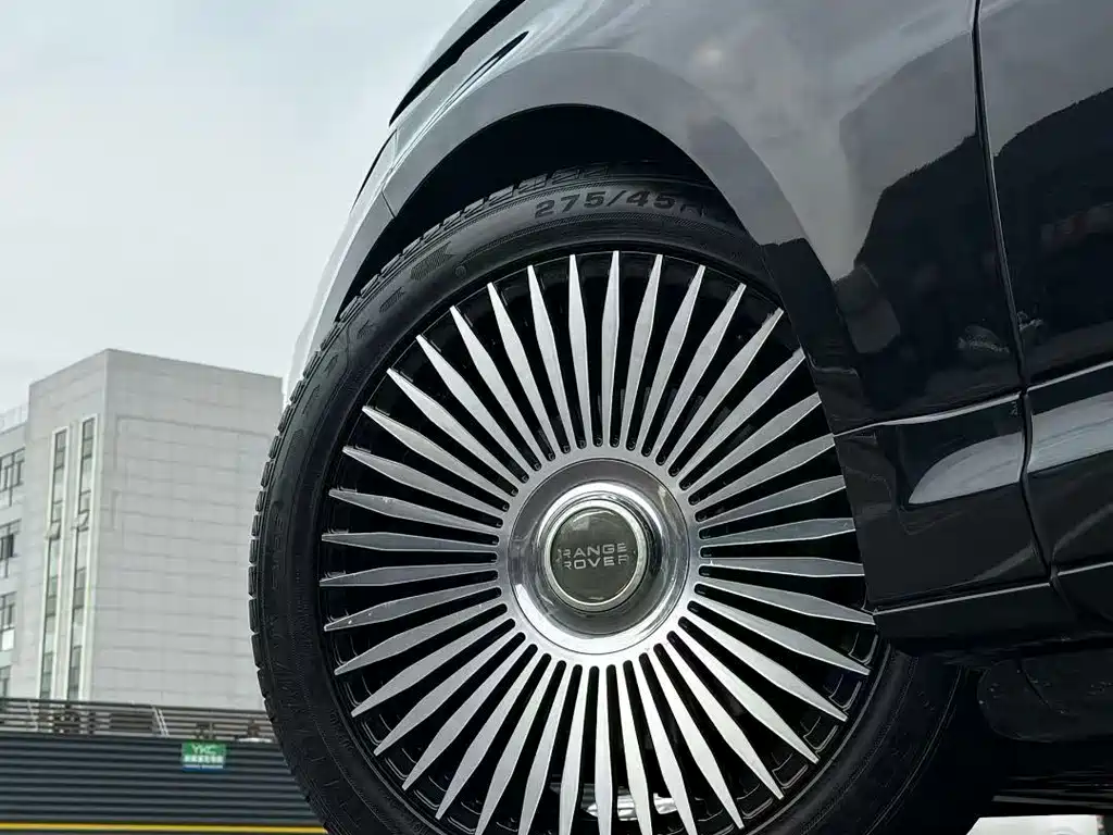 Land Rover Sport — миниатюра 3