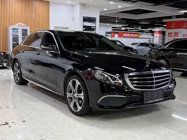 MERCEDES-BENZ  E CLASS 2017