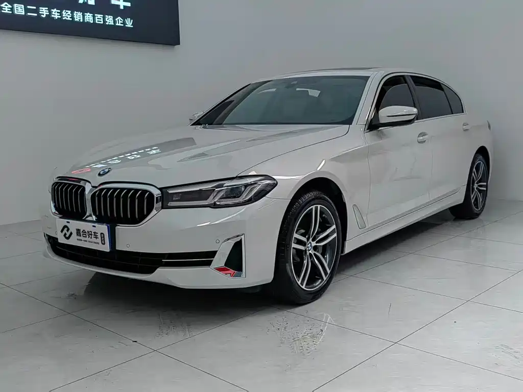 BMW 5 Series 2023