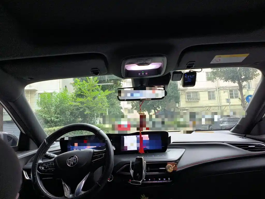 Buick Verano — миниатюра 14
