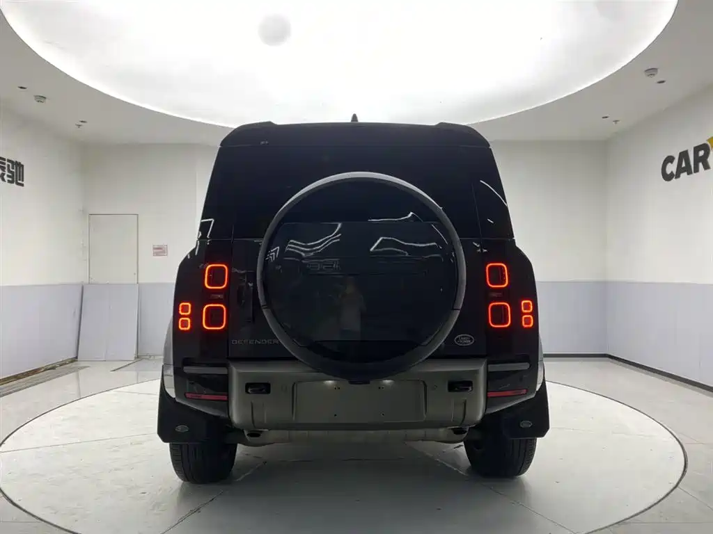 Land Rover Land Rover Defender 2024 110 3.0T P400 X-DYNAMIC HSE