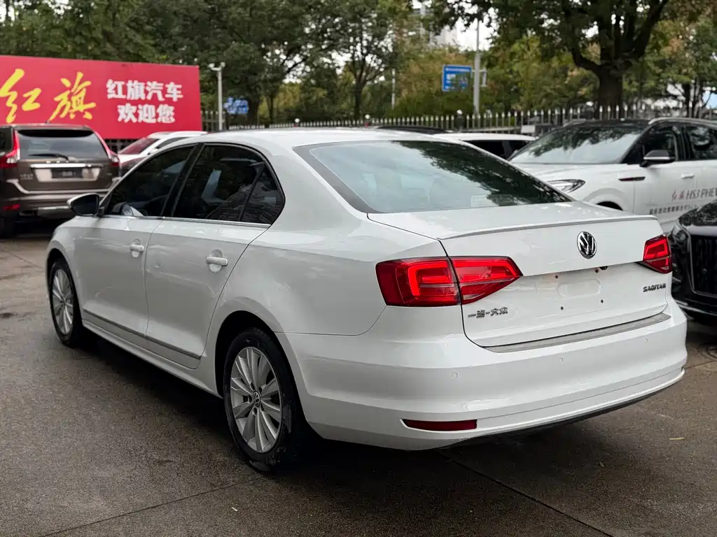 Volkswagen Sagitar — миниатюра 5