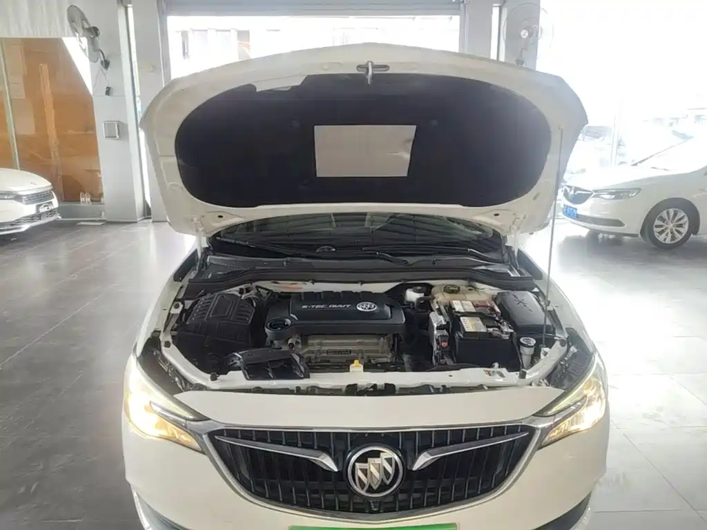 Buick Excelle — миниатюра 20
