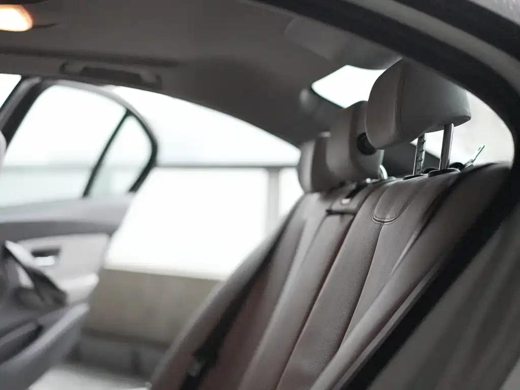 BMW 3 Series — миниатюра 15