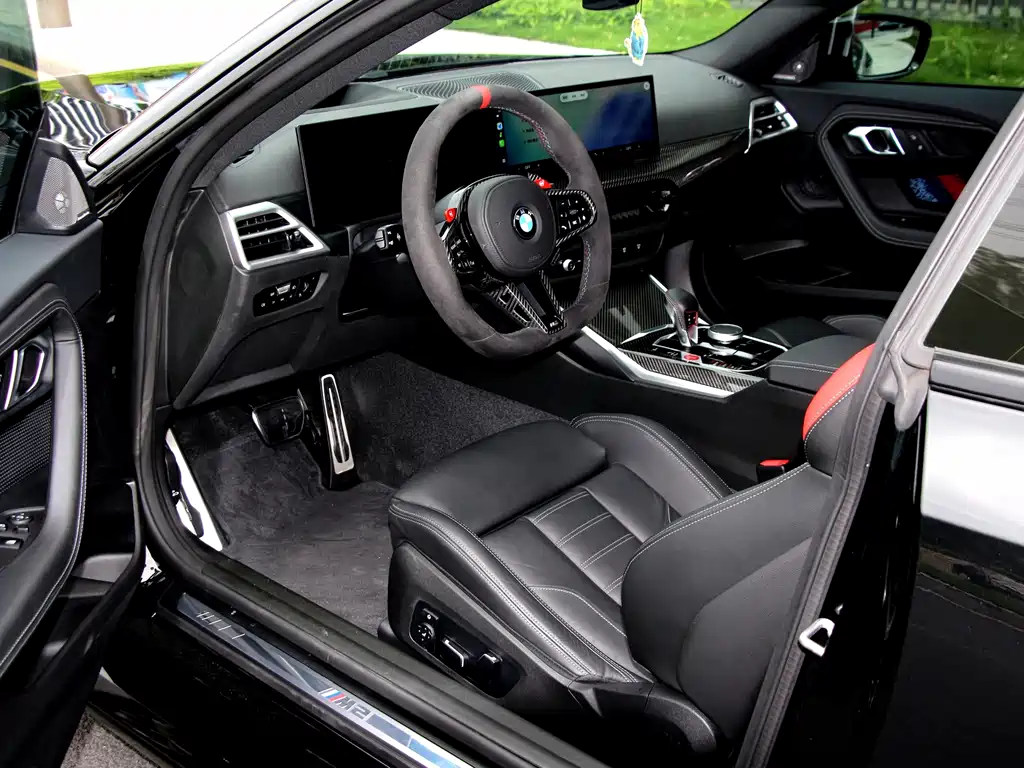 BMW M2 2024 M2