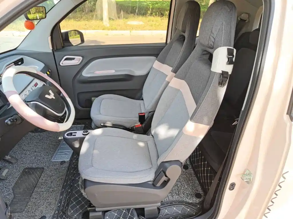 Wuling MINIEV — миниатюра 15