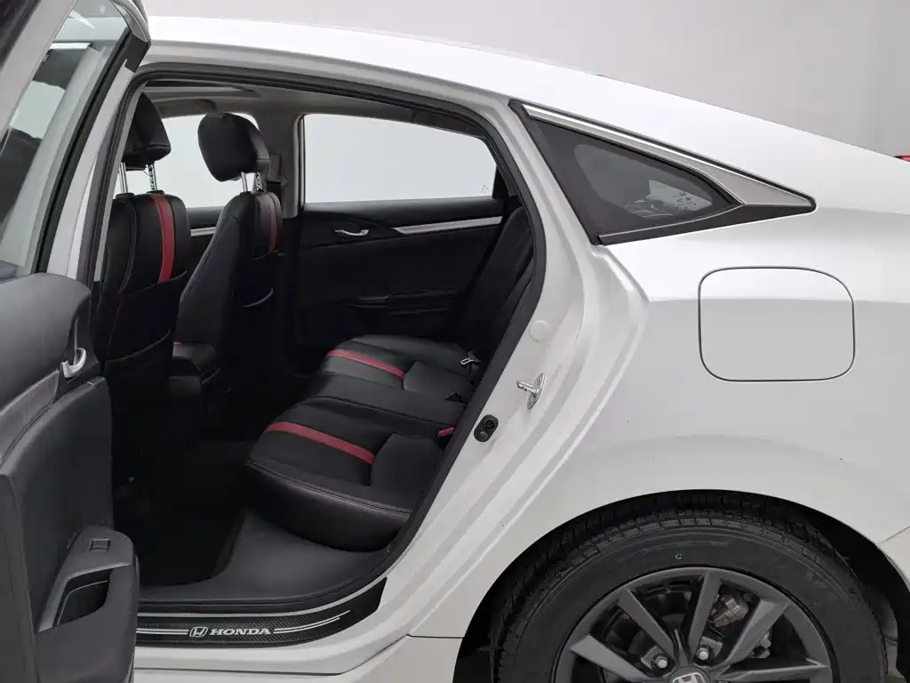 Honda Civic — миниатюра 15