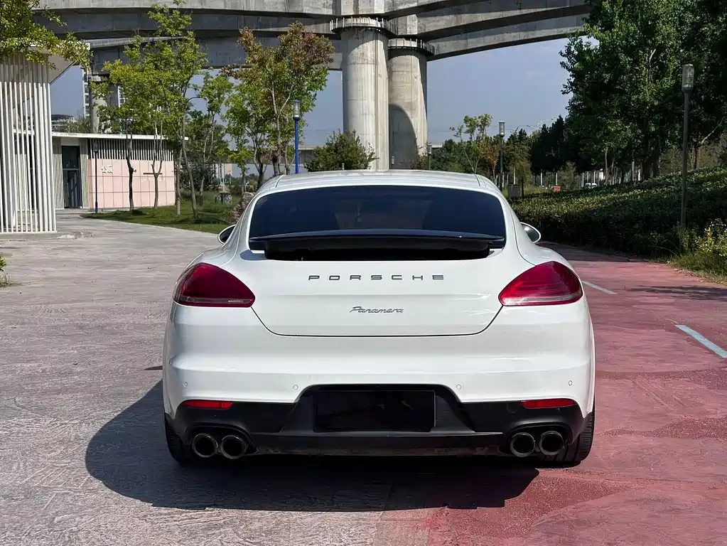 Porsche Panamera — миниатюра 9