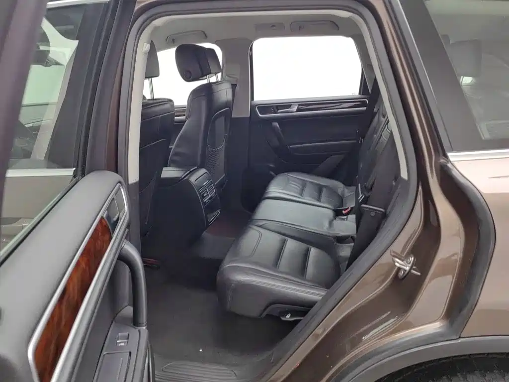 Volkswagen Touareg — миниатюра 15