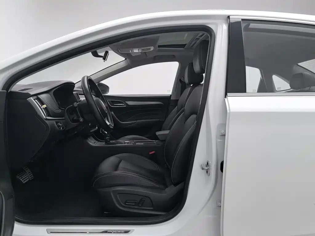 Roewe i6 Classic — миниатюра 10