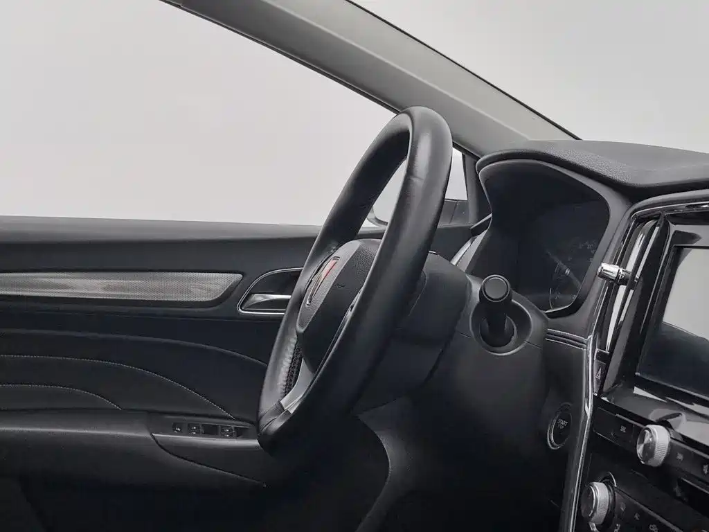 Roewe i6 Classic — миниатюра 22