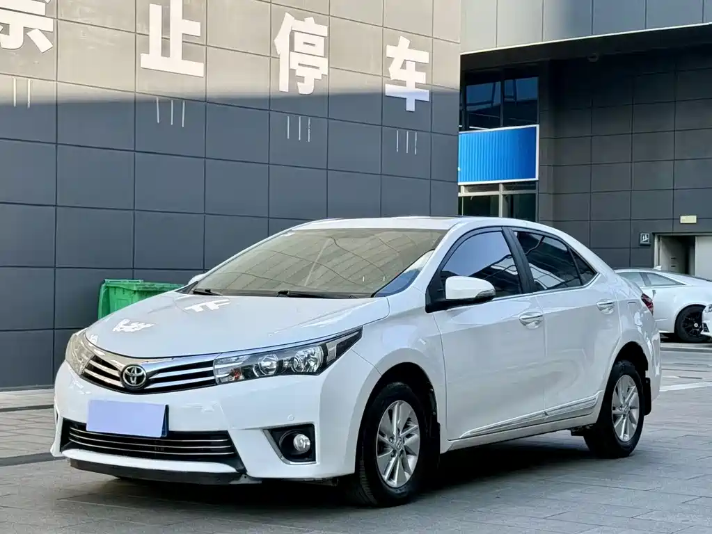 Купить Toyota Corolla