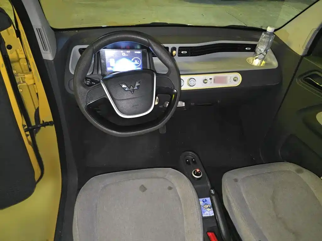 Wuling MINIEV — миниатюра 13
