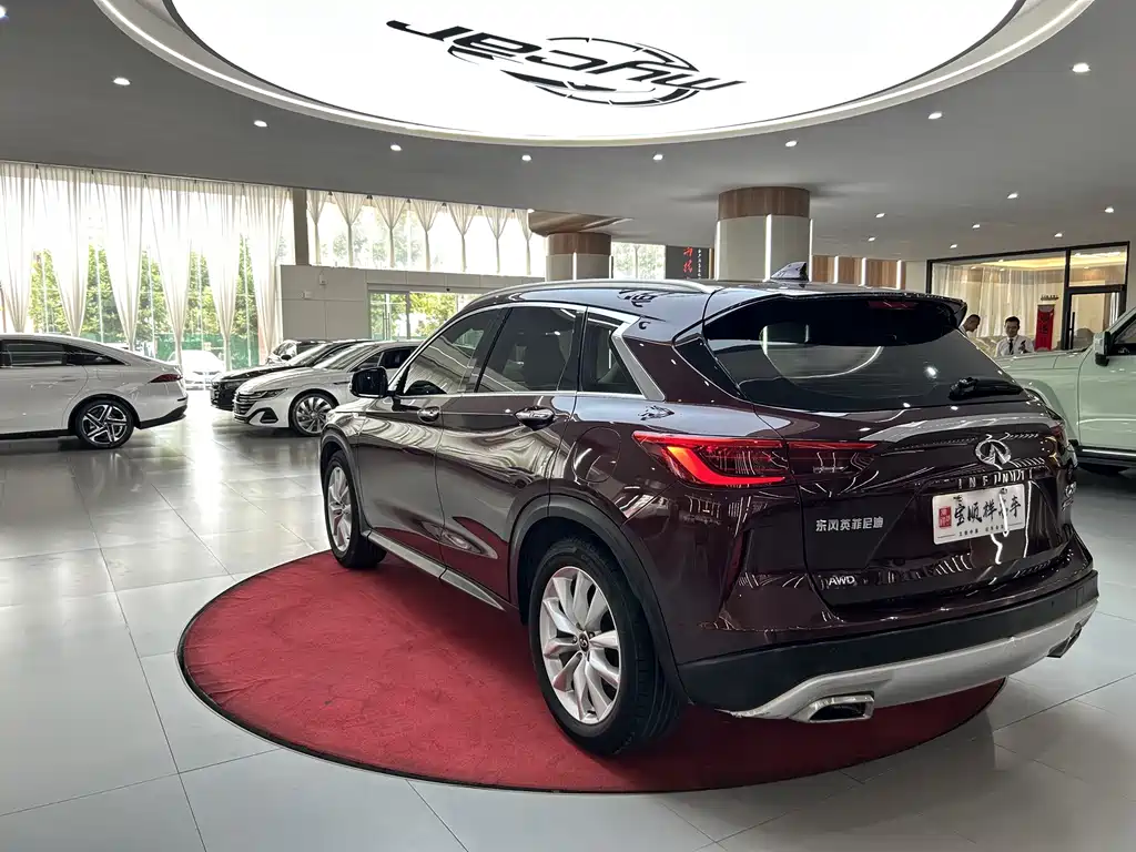 Infiniti QX50 — миниатюра 7