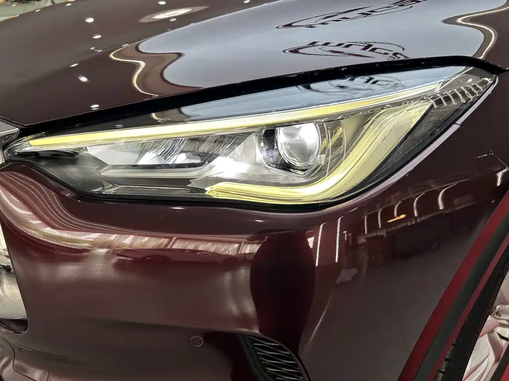 Infiniti QX50 — миниатюра 37