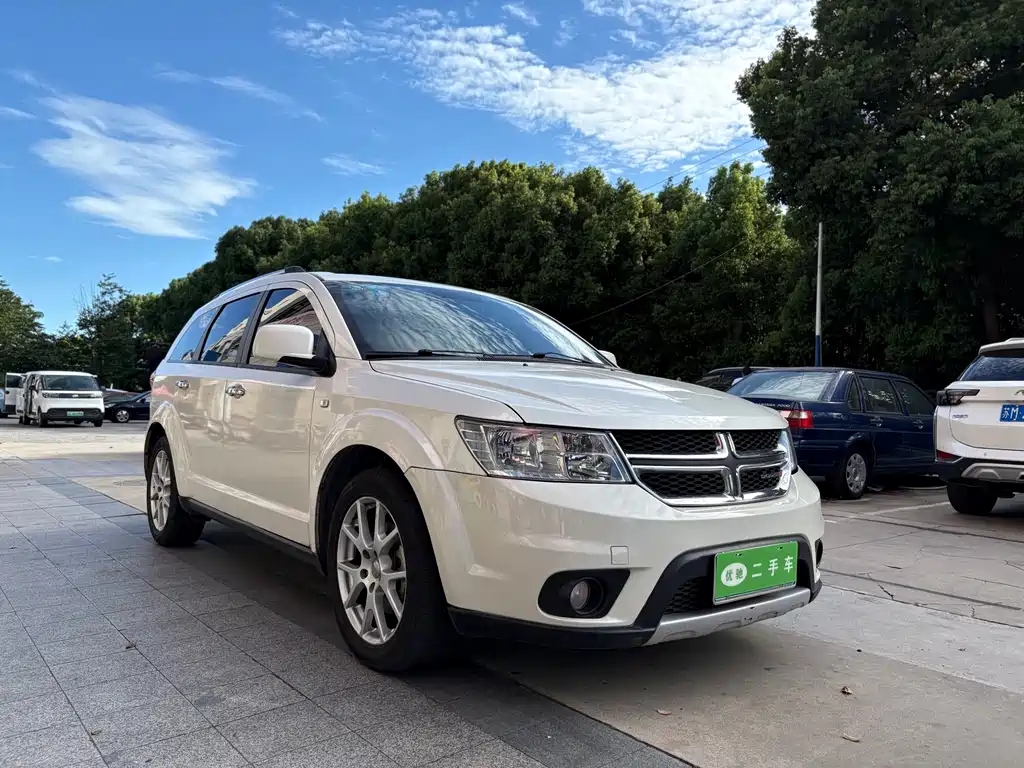 Dodge Journey 2013 2.4L