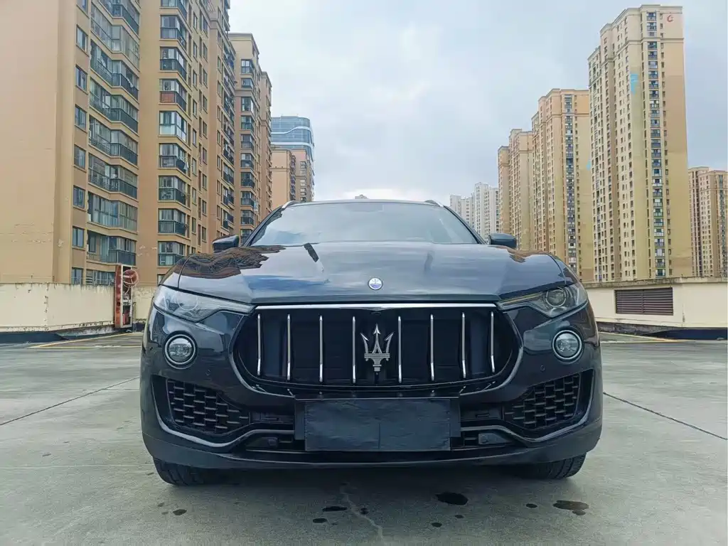 Maserati Levante — миниатюра 2