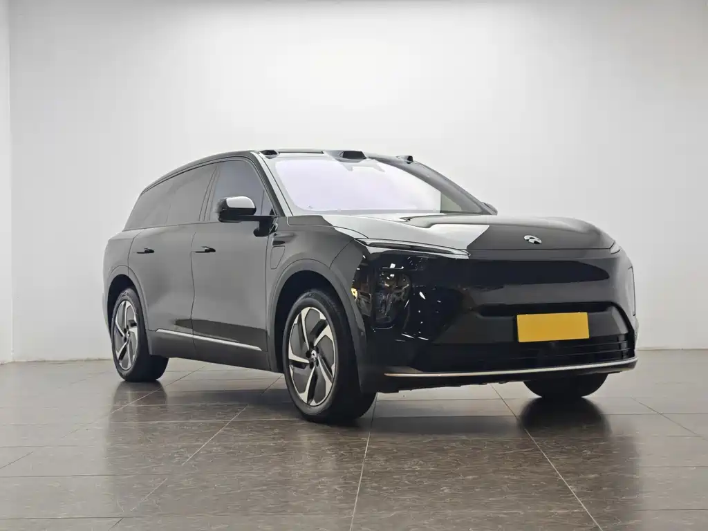 NIO ES8 2024 75kWh