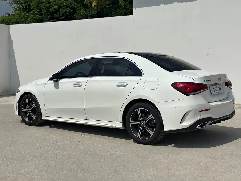 Mercedes-Benz A-Class — миниатюра 17