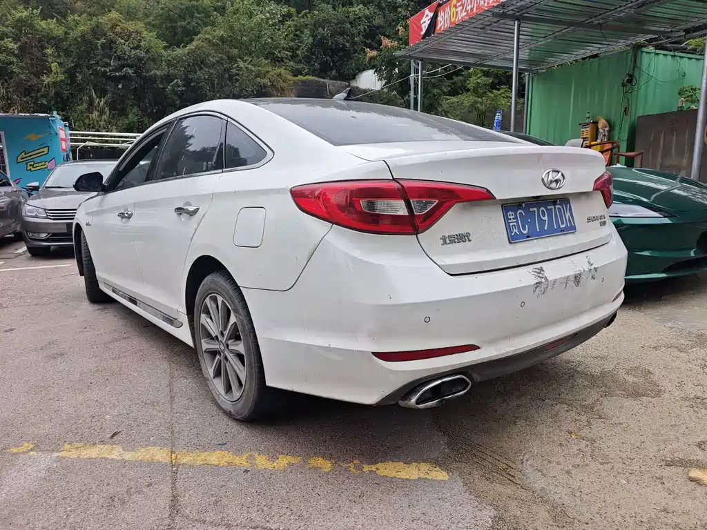 Hyundai Sonata — миниатюра 9