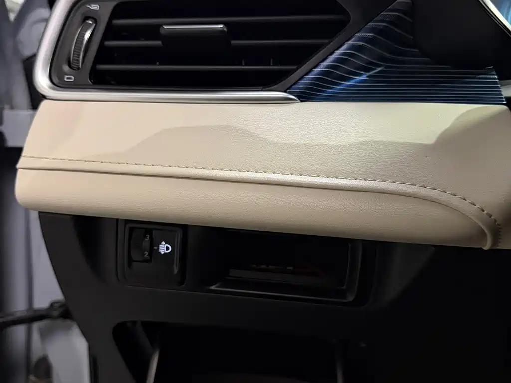 Geely Boyue — миниатюра 26