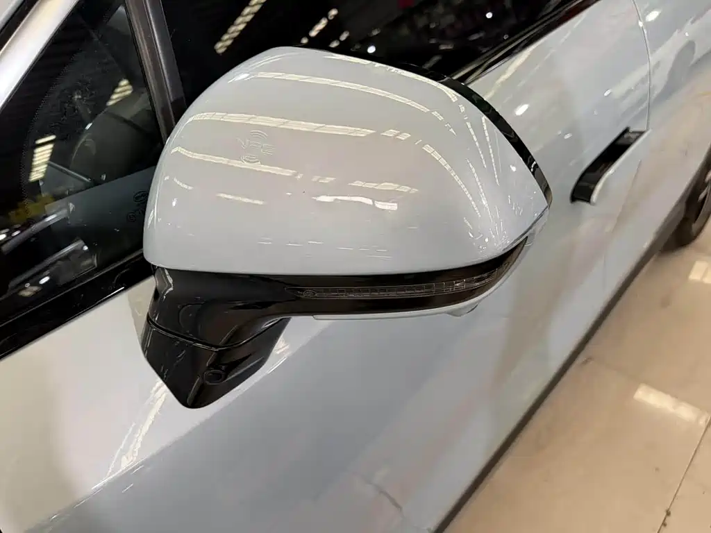 BYD L DM-i — миниатюра 6