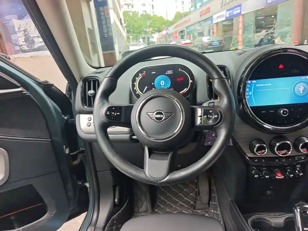 MINI Mini Countryman — миниатюра 11