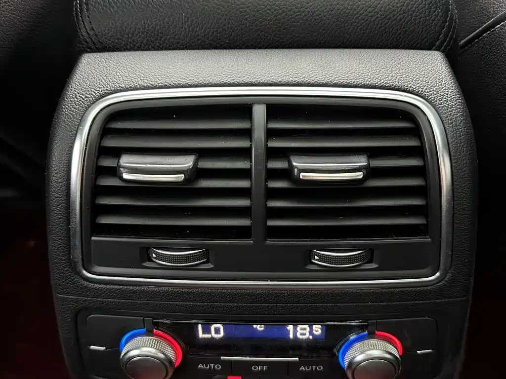 Audi A6L — миниатюра 9