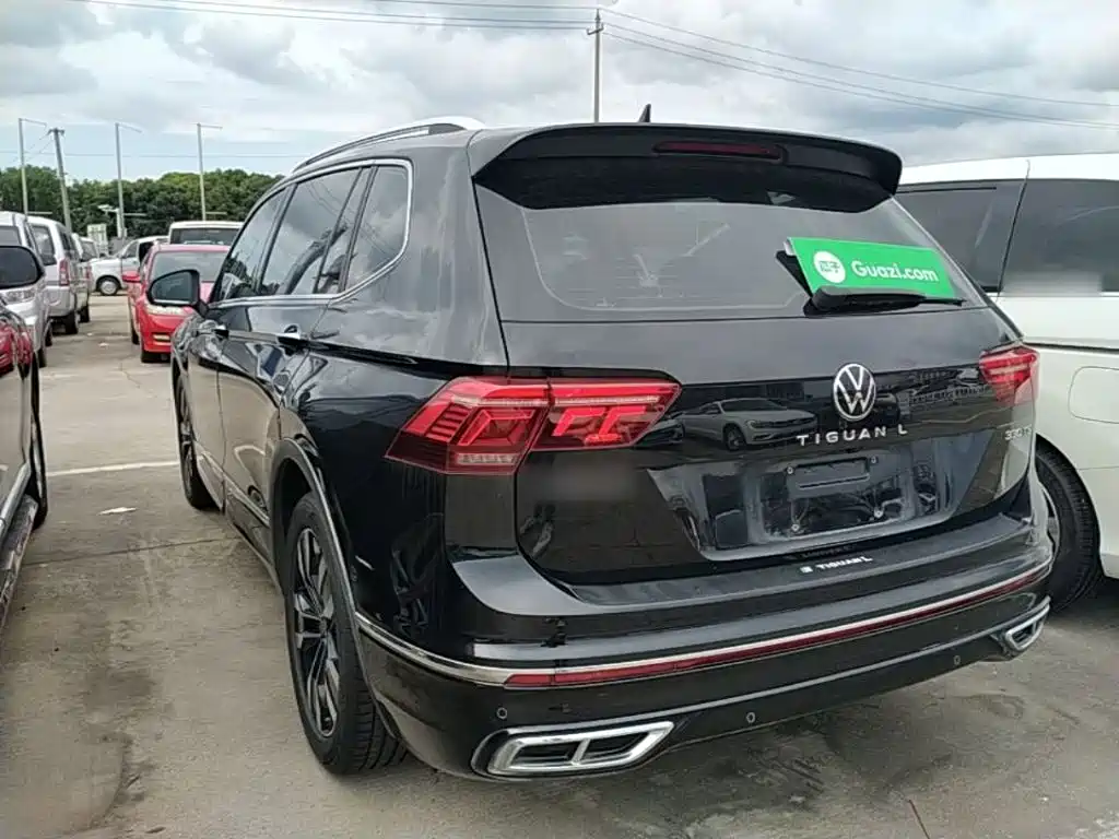 Volkswagen Tiguan L L 2023 330TSI AT R-Line