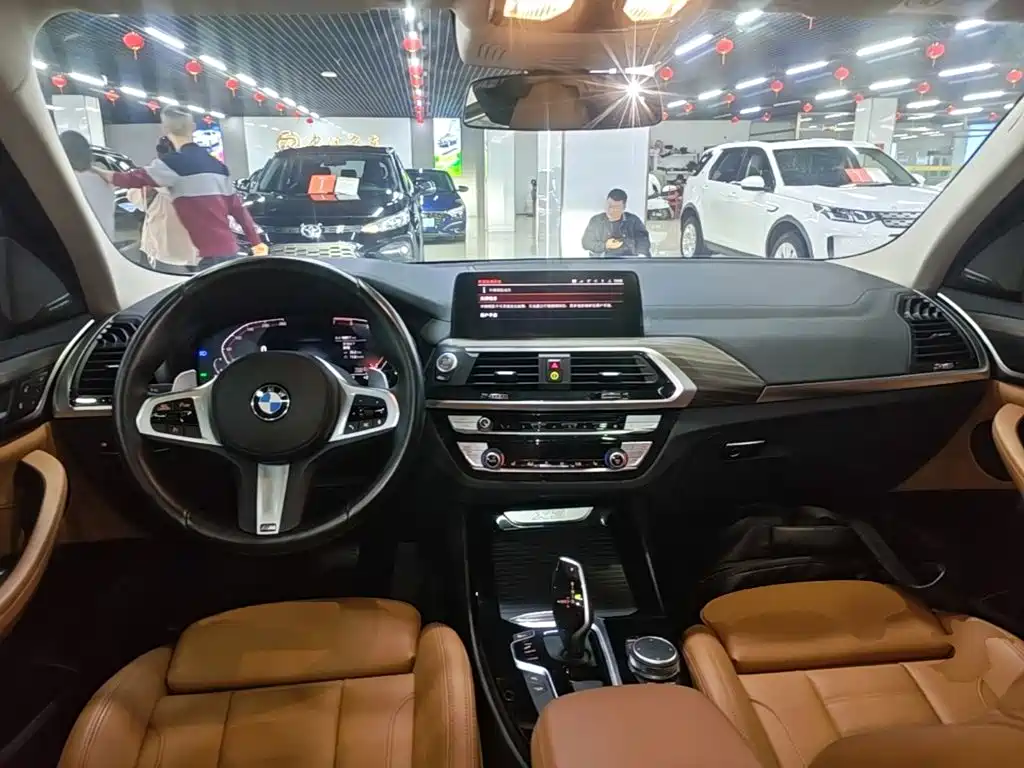 BMW X3 — миниатюра 10