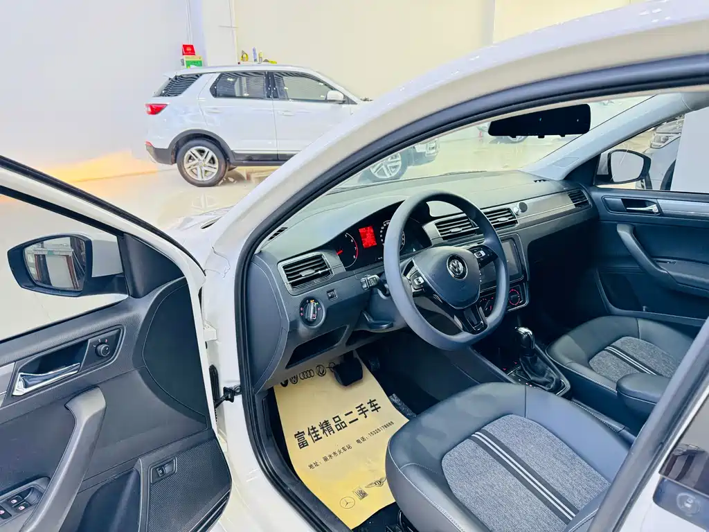 Volkswagen Santana 2021 1.5L AT Comfort