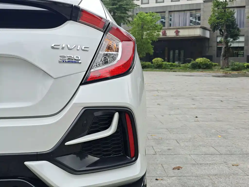 Honda Civic 2021 HATCHBACK 220TURBO CVT