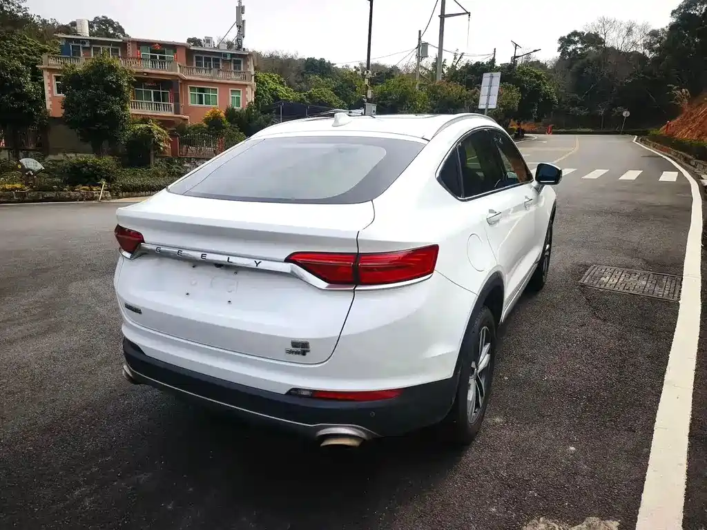 Geely Xingyue — миниатюра 7