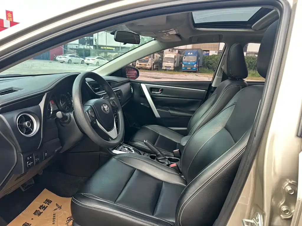 Toyota Corolla — миниатюра 8