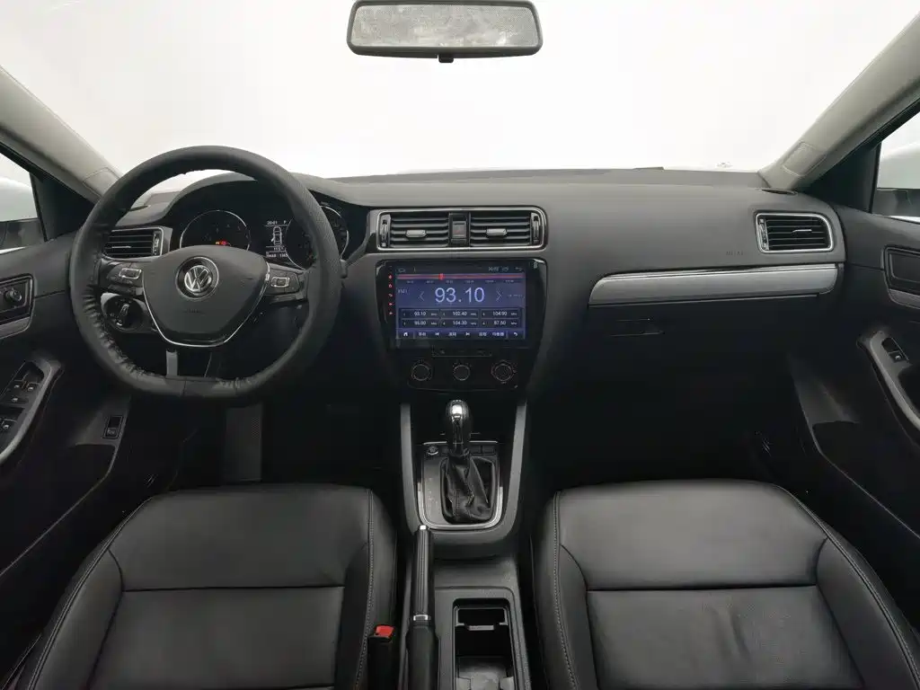 Volkswagen Sagitar — миниатюра 5