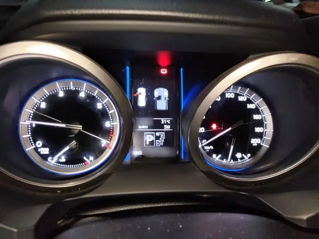 Toyota Prado — миниатюра 4
