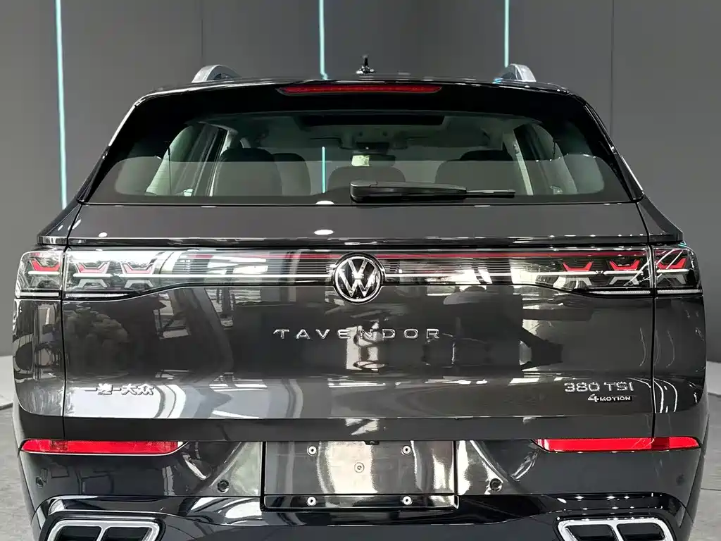 Volkswagen Tavendor 2024 380TSI R-Line