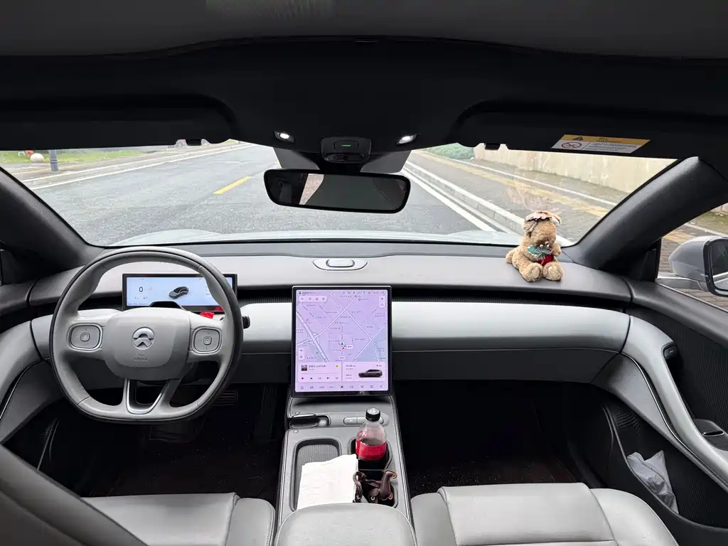 NIO ET5T — миниатюра 12