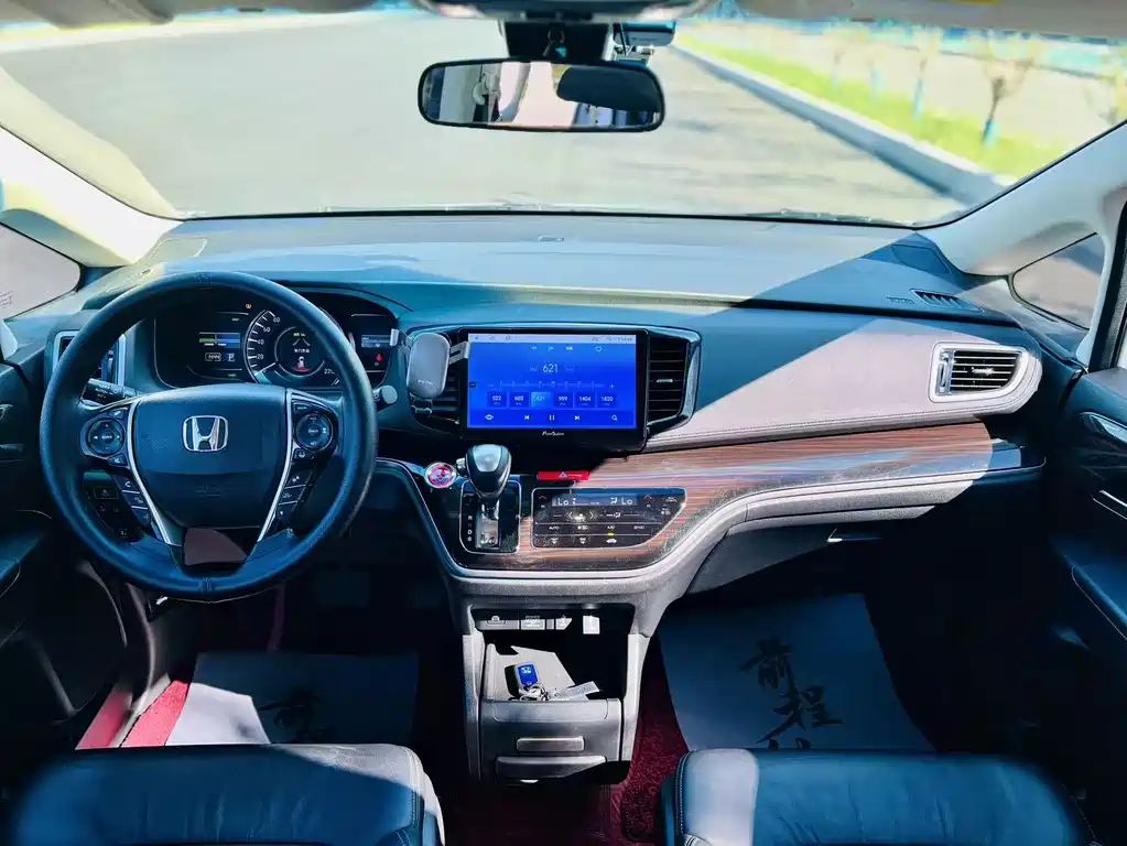 Honda Odyssey — миниатюра 7
