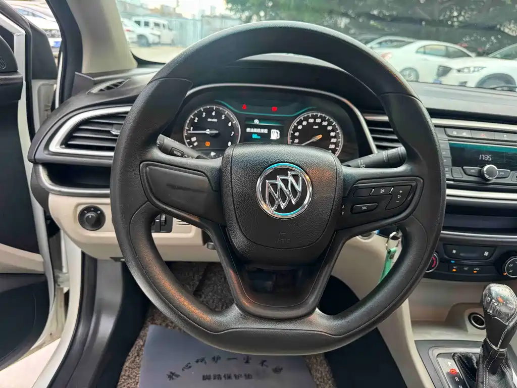 Buick Excelle — миниатюра 11