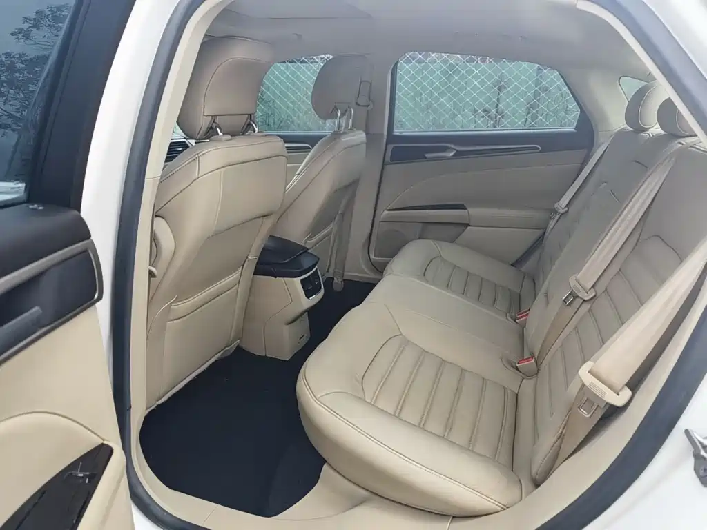Ford Mondeo 2013 1.5L GTDi180 Fashion