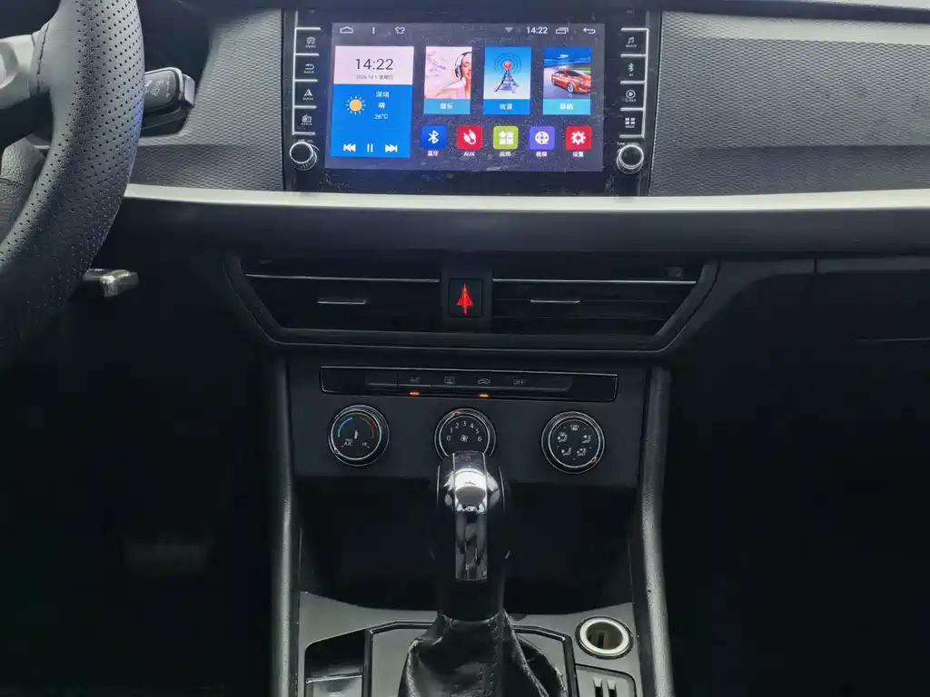 Volkswagen Lavida — миниатюра 13