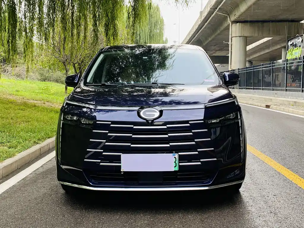 GAC Trumpchi E8 PHEV 2024 — фото 2
