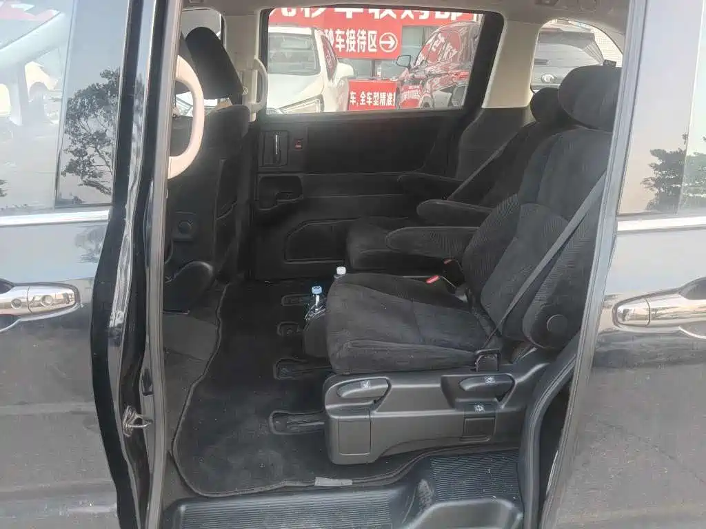 Honda Odyssey — миниатюра 5